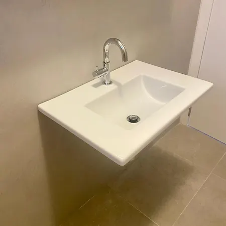 Tara マリンスカ